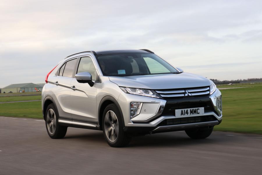  Mitsubishi Eclipse Cross 2017 года  (UK) (фото 15 из 18)